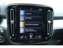 Volvo XC40 T4 Recharge Inscription | Lederen stoelen | Semi elektrische trekhaak | Elektrisch bedienbare achterklep | Bestuurdersstoel met geheugenfunctie | Cruise Control | Rondomzicht camera | DAB Radio