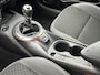 Nissan Juke 1.0 DIG-T N-Connecta / Achteruitrijcamera / Apple Carplay & Android Auto / Keyless Entry & Start / Navigatie full map / Cruise- en Climate Control / Stuur- en Stoelverwarming / Parkeersensoren voor en achter