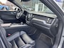 Volvo XC60 B5 R-Design 20"L.M.Velgen|Park.Verwaring|Donker Glas|Automaat