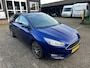 Ford Focus 1.0 Navigatie, PDC, Airco