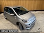 Volkswagen Up! 1.0 move up! BlueMotion Executive-pakket. Van eerste eigenaar. Dealer onderhouden en slechts 74000 km!!