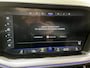 Volkswagen Touareg 3.0 TSi 4MOTION R / AUTOMAAT/ PANO/ 2X R-LINE/ 462PK/ LUCHTVERING/ LEER/ HEAD-UP DISPLAY/ ADAPT. CRUISE/ MATRIX/ RIJ-MODI/ NAVI/ PARK. SENSOREN + CAMERA/ STOEL-STUUR V ERWARM./ 4-ZONE CLIMA