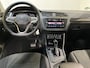 Volkswagen Tiguan 1.4 TSI eHybrid Elegance / AUTOMAAT/ 245PK/ ALCANTARA/ MATRIX/ ADAPT. CRUISE/ APP-CONNECT/ NAVI/ PARK. SENSOREN + CAMERA/ STOEL-STUUR VERWARM./ 3-ZONE CLIMA