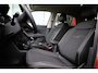 Volkswagen T-Cross 1.0 TSI Life PL €533 p/m* | 95PK / 70kW, 13983KM, 2-zone climatronic, comfort pakket (parkeersensoren voor en achter (pdc), achteruitrijcamera (rear view), verwarmbare voorstoelen), multimedia pakket (navigatie, draadloze telefoonlader), black design pakket (privacy glas), elektrisch verstel-, verwarm- en inklapbare buitenspiegels, adaptieve cruise control (acc), Apple Carplay & Android Auto etc.