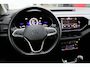 Volkswagen T-Cross 1.0 TSI Life PL €533 p/m* | 95PK / 70kW, 13983KM, 2-zone climatronic, comfort pakket (parkeersensoren voor en achter (pdc), achteruitrijcamera (rear view), verwarmbare voorstoelen), multimedia pakket (navigatie, draadloze telefoonlader), black design pakket (privacy glas), elektrisch verstel-, verwarm- en inklapbare buitenspiegels, adaptieve cruise control (acc), Apple Carplay & Android Auto etc.
