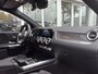 Mercedes-Benz B-klasse 200 Business Solution AMG | Automaat | Pano | Sfeerverlichting | Elektrische Stoelen