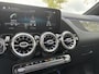 Mercedes-Benz B-klasse 200 Business Solution AMG | Automaat | Pano | Sfeerverlichting | Elektrische Stoelen