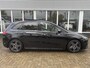 Mercedes-Benz B-klasse 200 Business Solution AMG | Automaat | Pano | Sfeerverlichting | Elektrische Stoelen