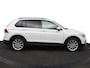 Volkswagen Tiguan 1.5 TSI Life Business | Trekhaak | Parkeercamera | Stoel/stuur verwarming |