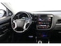 Mitsubishi Outlander 2.0 PHEV instyle+ | 1e eigenaar | Trekhaak | Schuif- kanteldak | Volledige historie