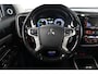 Mitsubishi Outlander 2.0 PHEV instyle+ | 1e eigenaar | Trekhaak | Schuif- kanteldak | Volledige historie