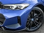BMW 3-Serie 330e | M-SPORT | SPORT SEATS | FULL STYLING | AMBIANCE INTERIEUR | ACTIVE CRUISE | DAB+ | HIFI SOUND | SHADOW-LINE | TREKHAAK | STUURVERWARMING
