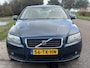 Volvo S80 2.5 T Momentum Automaat ECC Audio-CD/Navigatie Leder LMV 16" Cruisecontrol Afneenbare Trekhaak Dealeronderhoud Nw Apk
