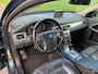 Volvo S80 2.5 T Momentum Automaat ECC Audio-CD/Navigatie Leder LMV 16" Cruisecontrol Afneenbare Trekhaak Dealeronderhoud Nw Apk