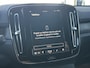 Volvo EX40 Single Motor Extended Range Plus 82 kWh | BlackPack | Trekhaak | Pixel led | Sportstoelen | Keyless | 22 inch | Camera | Verwarmde stoelen / stuurwiel |