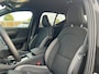 Volvo EX40 Single Motor Extended Range Plus 82 kWh | BlackPack | Trekhaak | Pixel led | Sportstoelen | Keyless | 22 inch | Camera | Verwarmde stoelen / stuurwiel |