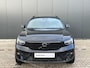 Volvo EX40 Single Motor Extended Range Plus 82 kWh | BlackPack | Trekhaak | Pixel led | Sportstoelen | Keyless | 22 inch | Camera | Verwarmde stoelen / stuurwiel |