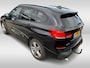 BMW X1 sDrive18i High Exe. M Sport / Trekhaak / Half leder / Navi. Proff / Parkeerhulp V+a / 18'' / Stoelverwarming / DAB / Cruise Control