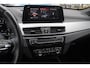 BMW X1 sDrive18i High Exe. M Sport / Trekhaak / Half leder / Navi. Proff / Parkeerhulp V+a / 18'' / Stoelverwarming / DAB / Cruise Control