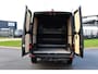 Mercedes-Benz Sprinter 317 1.9 CDI L2H1 DC AMG Edition Camera, Cruise, Carplay, Trekhaak, 170pk, Sensoren, LED, Multimedia, Uniek!
