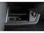 Volkswagen Crafter 35 2.0 TDI L3H2 Black Edition Camera, Carplay, Stoelverwarming, LED, Trekhaak, Sensoren, multimedia, Automaat, Uniek!