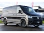 Volkswagen Crafter 35 2.0 TDI L3H2 Black Edition Camera, Carplay, Stoelverwarming, LED, Trekhaak, Sensoren, multimedia, Automaat, Uniek!