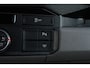 Volkswagen Crafter 35 2.0 TDI L3H2 Black Edition Camera, Carplay, Stoelverwarming, LED, Trekhaak, Sensoren, multimedia, Automaat, Uniek!