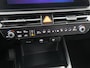 Kia Niro EV DynamicLine 64.8 kWh - SOH 98,5% - Adaptive cruise control - Keyless - Navigatie - Achteruitrij camera - Apple Carplay/Android Auto Fabrieksgarantie t/m 26-05-2030