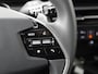 Kia Niro EV DynamicLine 64.8 kWh - SOH 98,5% - Adaptive cruise control - Keyless - Navigatie - Achteruitrij camera - Apple Carplay/Android Auto Fabrieksgarantie t/m 26-05-2030