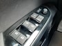 Toyota Prius 1.8 Business Plus NAVI PARK-SENSOREN BLIND-SPOT KEYLESS STOELVERW KEYLESS AD-CRUISE CAMERA BLUETOOTH