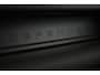 Land Rover Defender 110 P300e 110 X-DYNAMIC SE *NIEUW!* -PANO.DAK|MERIDIAN|360°CAM|COLD.CLIMATE|20"|PRIVACY.GLAS