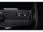 Volvo V90 T6 Recharge AWD Plus Dark - LONG RANGE - IntelliSafe Assist & Surround - 360º Camera - Harman/Kardon audio - Adaptieve LED koplampen - Verwarmde voorstoelen, stuur & achterbank - Parkeersensoren voor & achter - Elektr. bedienb. voorstoelen met geheugen - Extra getint glas - Elektr. inklapbare trekhaak - 19' LMV