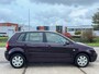 Volkswagen Polo 1.4-16V Highline 5-Drs Airco Electric pakket LMV 14" ABS Sportstoelen EBD Cruisecontrol Dealerpnderhoud Nieuwe Apk