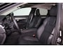 Volvo S90 T8 AWD Ultimate Dark - Schuif/kanteldak - IntelliSafe Assist & Surround - 360º Camera - Harman/Kardon audio - Adaptieve LED koplampen - Verwarmde voorstoelen, stuur & achterbank - Parkeersensoren voor & achter - Elektr. bedienb. voorstoelen met geheugen - Head up display - Extra getint glas - 19' LMV