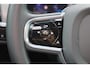 Volvo S90 T8 AWD Ultimate Dark - Schuif/kanteldak - IntelliSafe Assist & Surround - 360º Camera - Harman/Kardon audio - Adaptieve LED koplampen - Verwarmde voorstoelen, stuur & achterbank - Parkeersensoren voor & achter - Elektr. bedienb. voorstoelen met geheugen - Head up display - Extra getint glas - 19' LMV