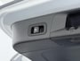 Mercedes-Benz GLB 200 AMG 7-pers. Business Solution | Panorama - Schuifdak | Trekhaak Wegklapbaar | Memory Seats | Sfeerverlichting | Multibeam LED Koplampen | DAB+ Radio