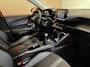Peugeot 2008 1.2 PureTech 130PK Allure Pack | Carplay | Camera | 3D Dashb. | Stoelverw. | Incl. garantie