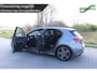 Mercedes-Benz A-klasse 180 Business Solution AMG automaat climate&cruise control carplay/android sportzetels stoelverwarming widescreen virtual cockpit