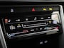 Volkswagen T-Roc 1.0TSI/116PK Life · Apple/Android Car Play · Stoelverwarming · LED · Garantie tot november 2026