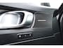 Volvo XC40 2.0 B3 Black Edition | Adapt. Cruise | Dodehoek | 360cam | CarPlay | Harman Kardon
