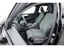 Volvo XC40 2.0 B3 Black Edition | Adapt. Cruise | Dodehoek | 360cam | CarPlay | Harman Kardon