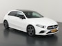 Mercedes-Benz A-klasse 180 Business Solution AMG | Night | Panoramadak | Stoelverwarming | Sfeerverlichting |