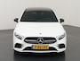 Mercedes-Benz A-klasse 180 Business Solution AMG | Night | Panoramadak | Stoelverwarming | Sfeerverlichting |
