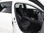 Mercedes-Benz A-klasse 180 Business Solution AMG | Night | Panoramadak | Stoelverwarming | Sfeerverlichting |