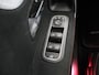 Mercedes-Benz A-klasse 180 Business Solution AMG | Night | Panoramadak | Stoelverwarming | Sfeerverlichting |