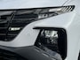 Hyundai Tucson 1.6 T-GDI 265pk PHEV N-Line 4WD | Leder | Climate | Trekhaak | Navigatie | Elek. Klep | Full - Led | 360 Camera | KRELL Audio | Elek. Stoelen | 19" Lichtmetaal | Winterpakket | Stoelventilatie | Dodehoekdetectie | Adapt. Cruisecontrol
