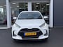 Toyota Yaris 1.5 Hybrid 130 Executive | DEMO | Parelmoer wit | PDC | Stoel & stuurverwarming