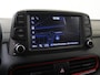 Hyundai Kona 1.6 T-GDI 177 PK Premium Automaat | Navigatie | Camera | Stoelverwarming | Stuurverwarming