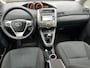 Toyota Verso 1.6 VVT-i Aspiration | Navigatie | Parkeersensoren | Licht metalen velgen | Cruise control |