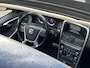 Volvo XC60 2.0T R-Design / Automaat / NL-Auto / Dealer-Onderhouden / Panodak / Vol-Leder / Stoelverwarming / Cruise-Control / Climate-Control / Afneembare-Trekhaak / Elektr.-Achterklep / Keyless / Bi-Xenon / Radio-Bluetooth / Armsteun V+A / PDC V+A met Camera / 20'' LMV / All-Seasons / ENZ.